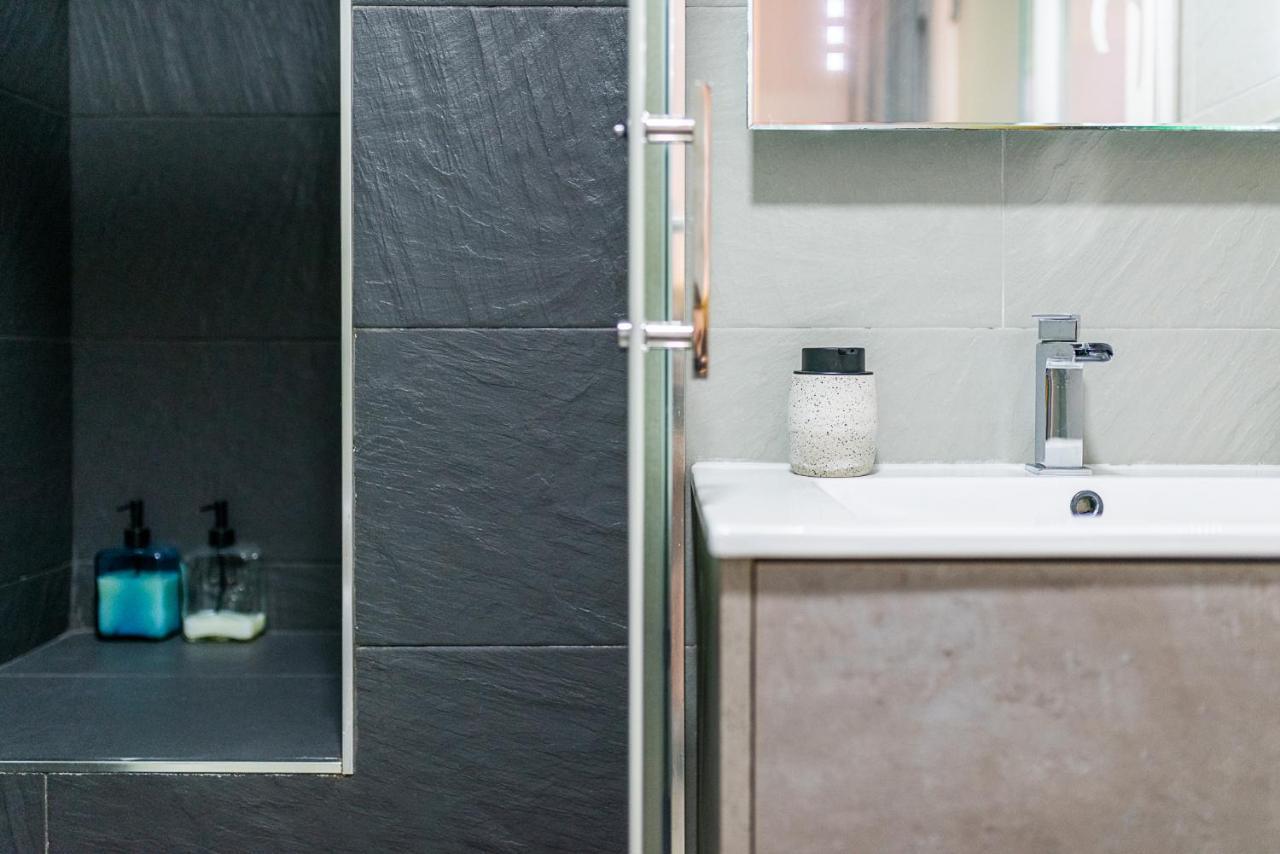 Moderno Apartamento Centro Γρανάδα Εξωτερικό φωτογραφία