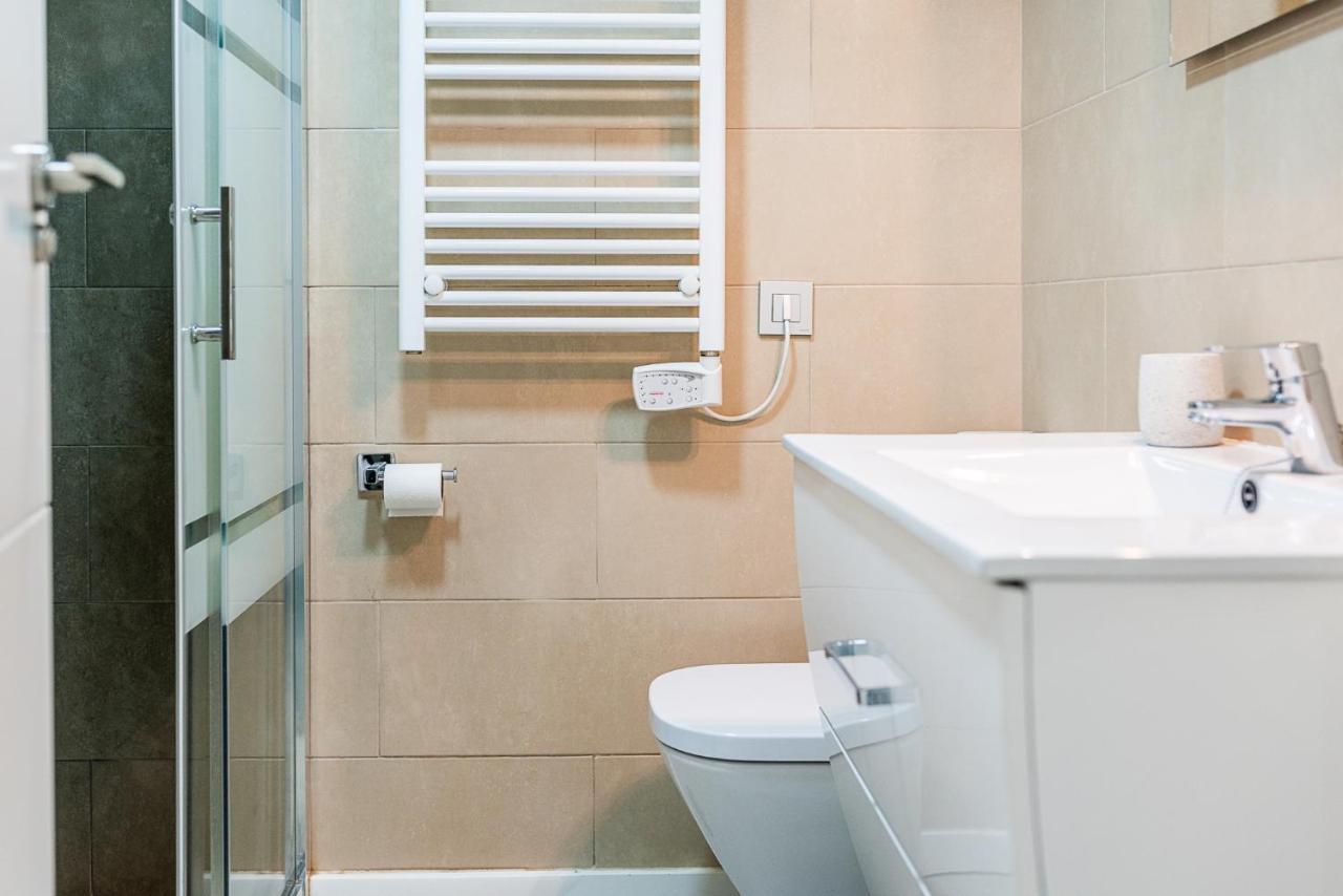 Moderno Apartamento Centro Γρανάδα Εξωτερικό φωτογραφία