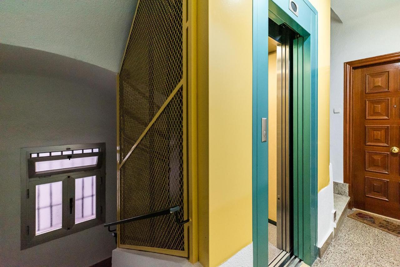 Moderno Apartamento Centro Γρανάδα Εξωτερικό φωτογραφία
