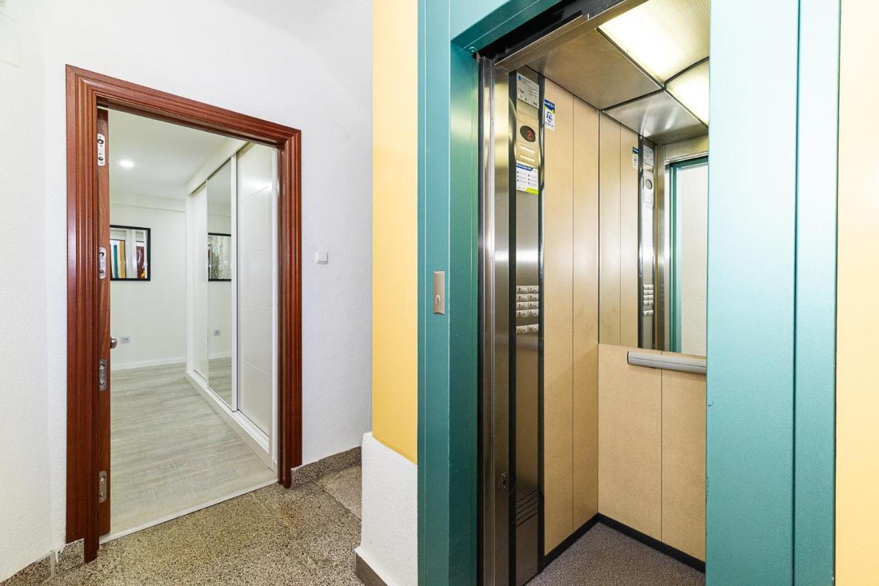 Moderno Apartamento Centro Γρανάδα Εξωτερικό φωτογραφία