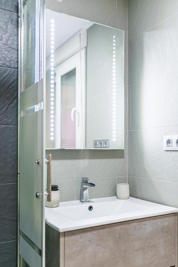 Moderno Apartamento Centro Γρανάδα Εξωτερικό φωτογραφία